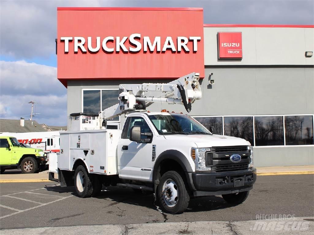 Ford F550 Autoplošiny