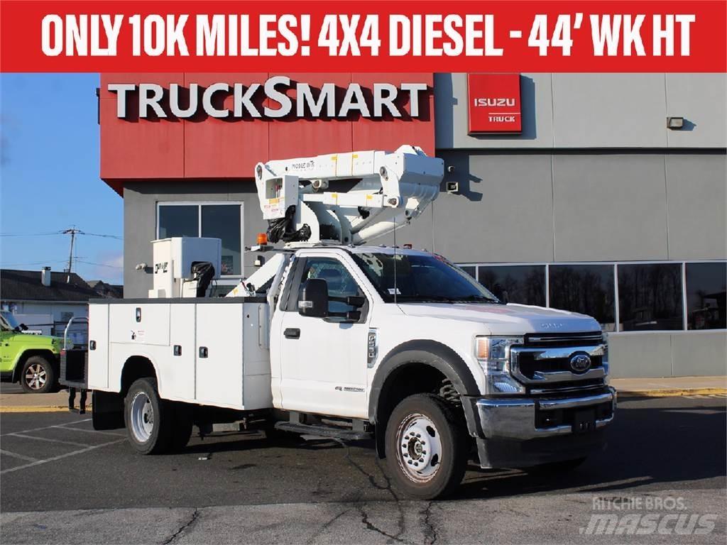 Ford F550 Autoplošiny