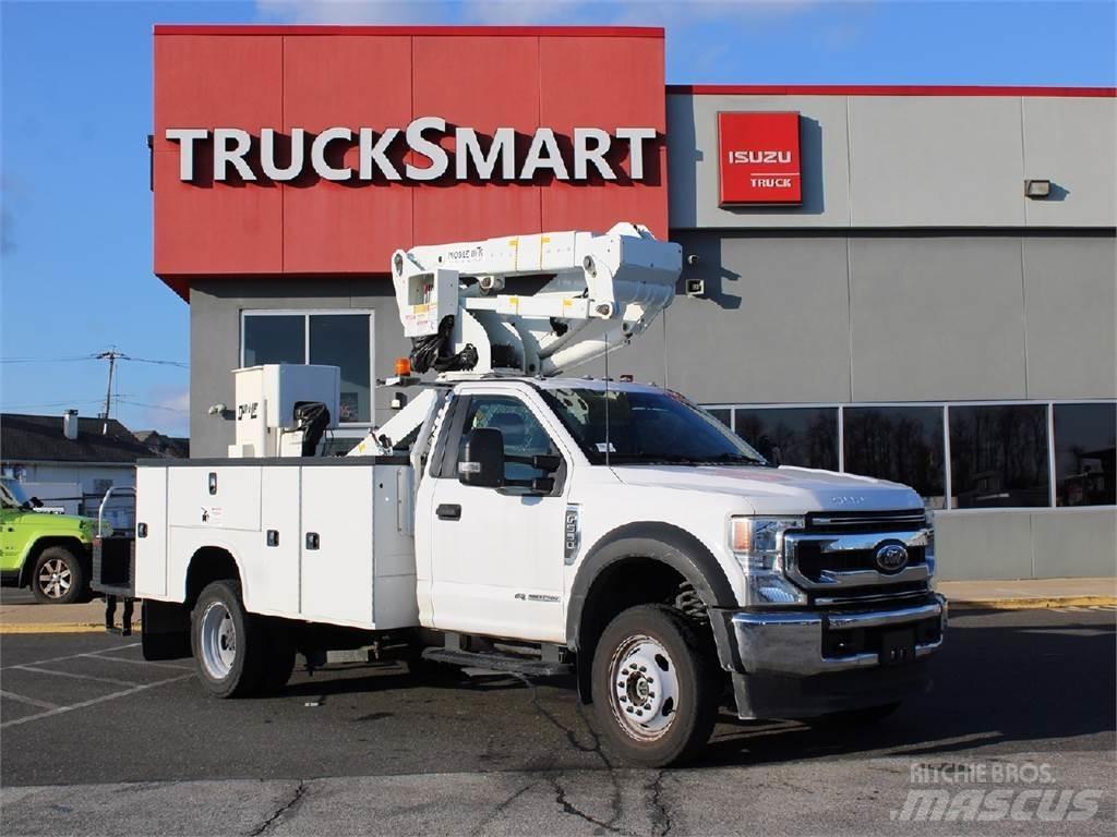 Ford F550 Autoplošiny