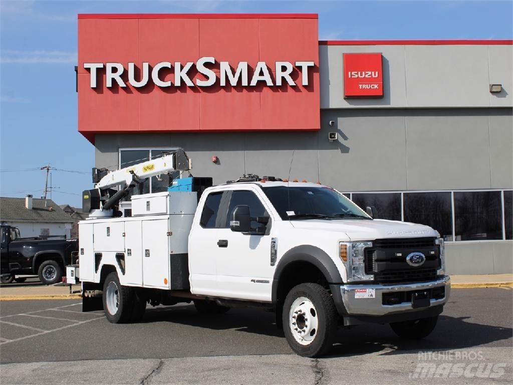 Ford F550 Vyslobodzovacie vozidlá