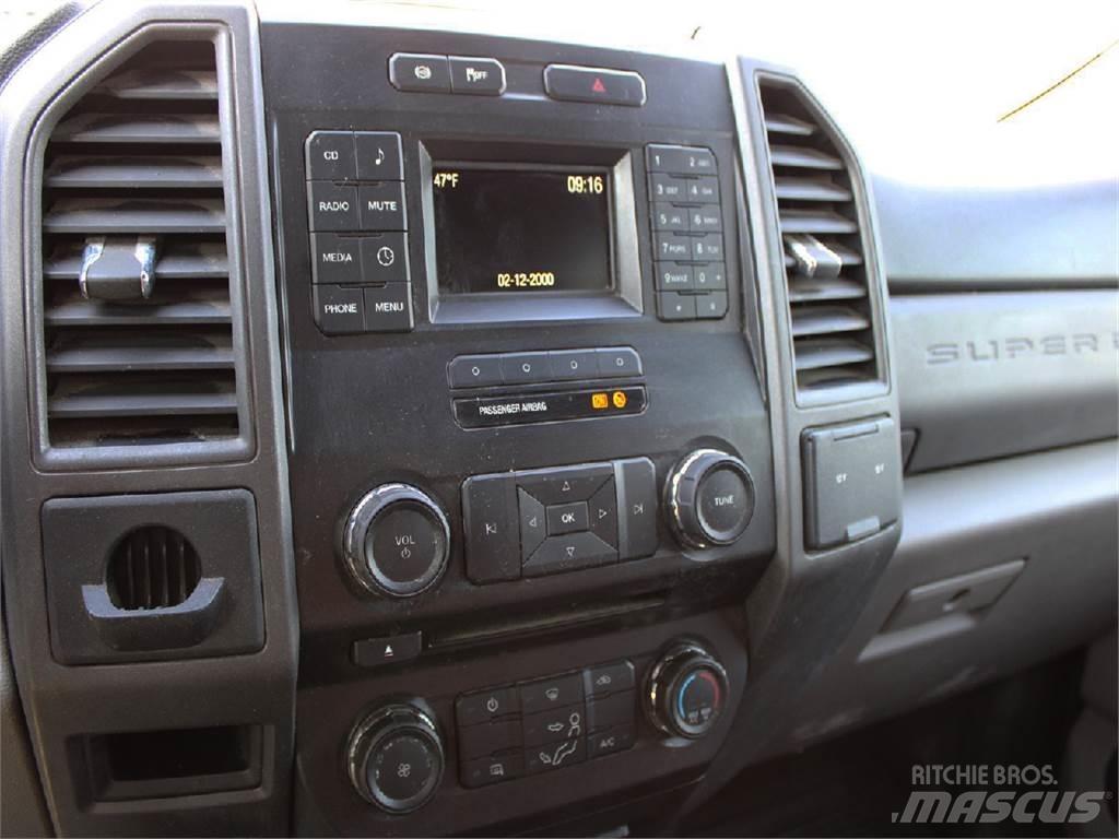 Ford F550 Vyslobodzovacie vozidlá