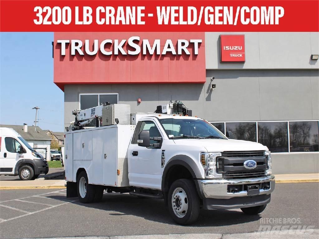 Ford F550 Komunálne / Multi-úžitkové vozidlá