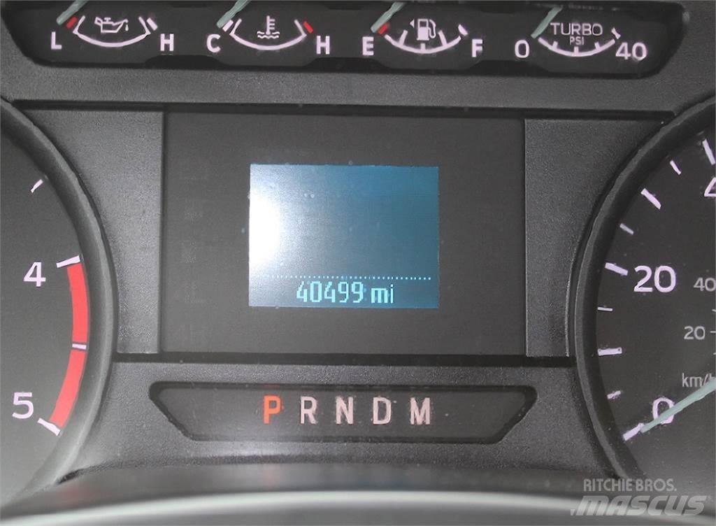 Ford F550 Komunálne / Multi-úžitkové vozidlá