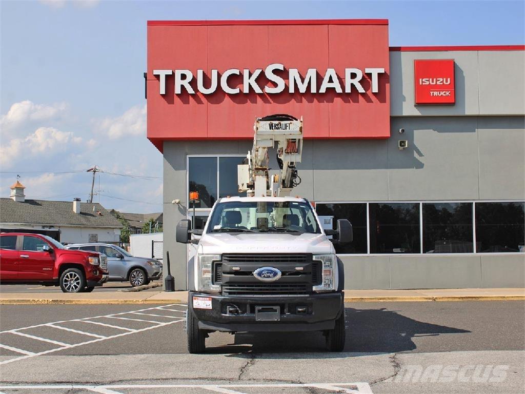 Ford F550 Komunálne / Multi-úžitkové vozidlá