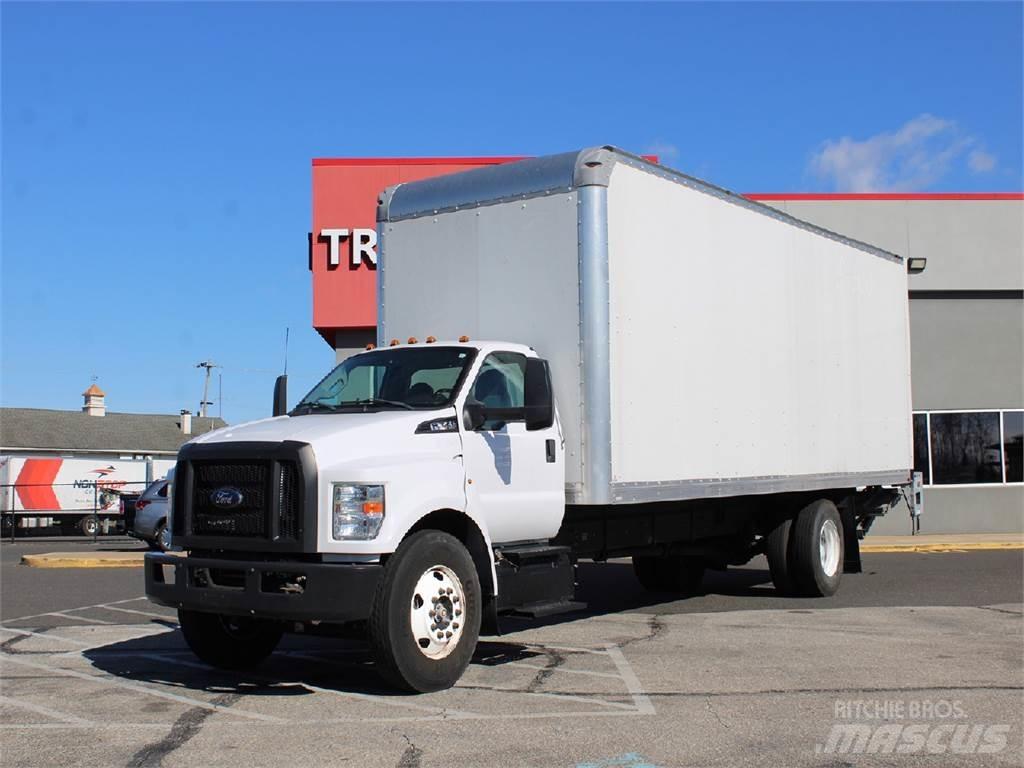 Ford F650 Skriňová nadstavba