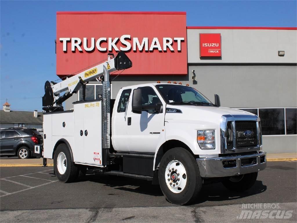 Ford F750 Komunálne / Multi-úžitkové vozidlá