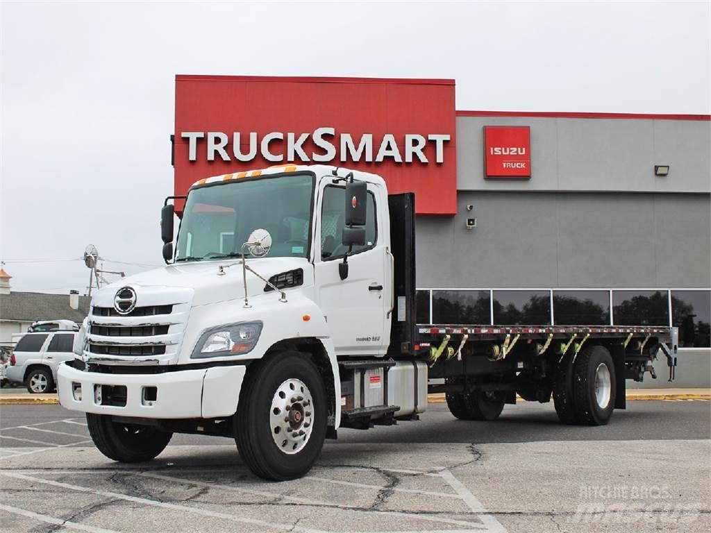 Hino 338 Plošinové nákladné automobily/nákladné automobily so sklápacími bočnicami
