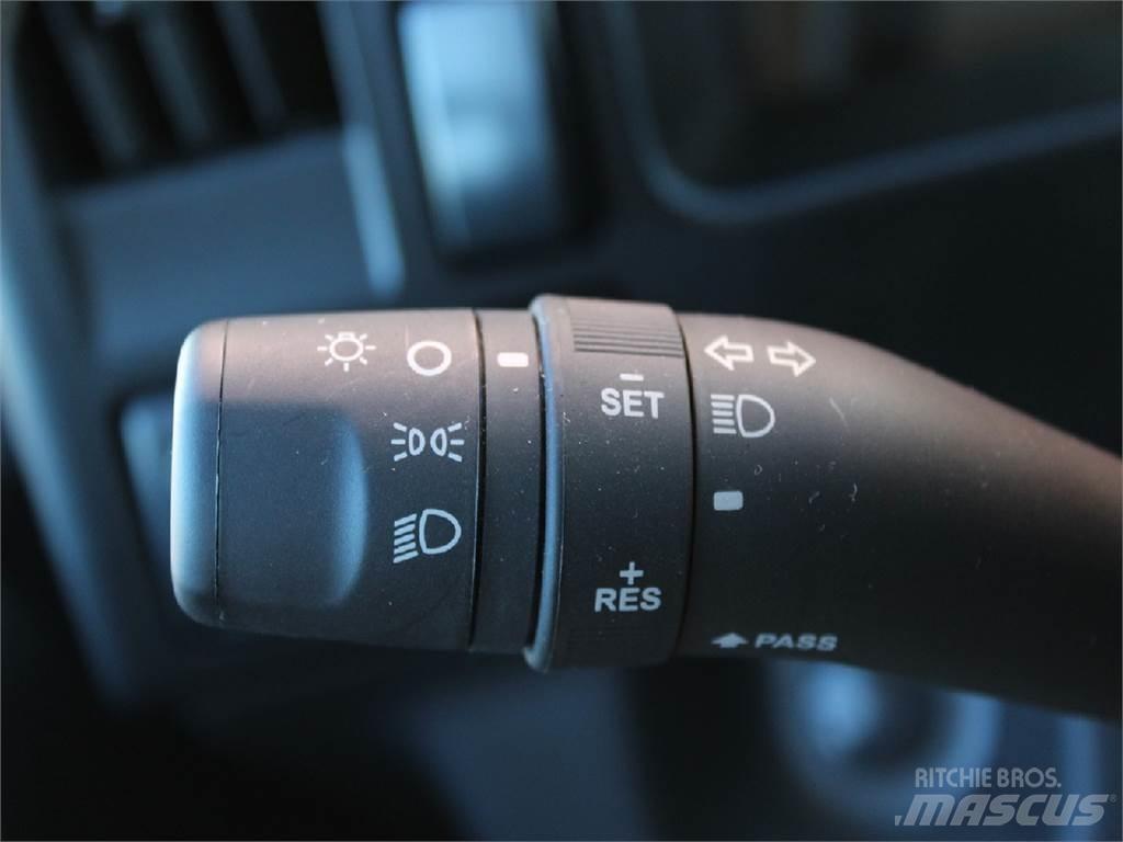 Isuzu NPR-HD Skriňová nadstavba