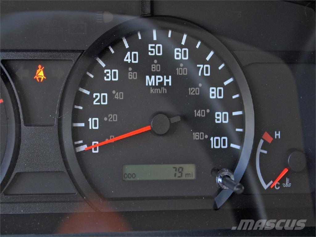 Isuzu NPR-HD Skriňová nadstavba