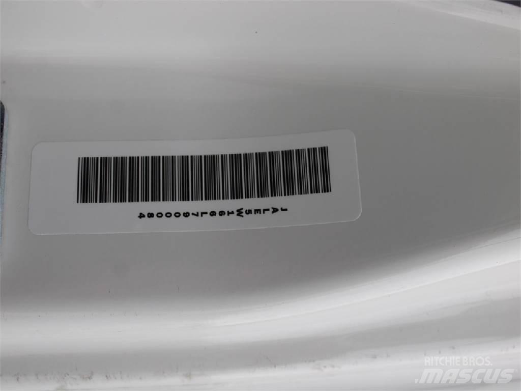 Isuzu NQR Skriňová nadstavba
