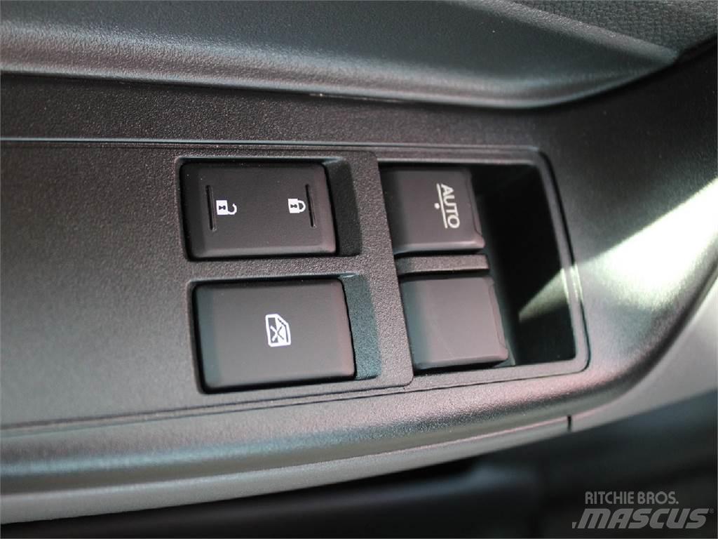 Isuzu NRR Skriňová nadstavba