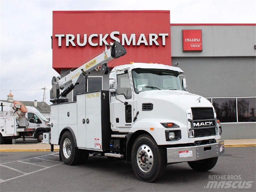 Mack MD6 Vyslobodzovacie vozidlá