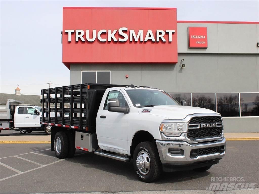 RAM 3500 Plošinové nákladné automobily/nákladné automobily so sklápacími bočnicami