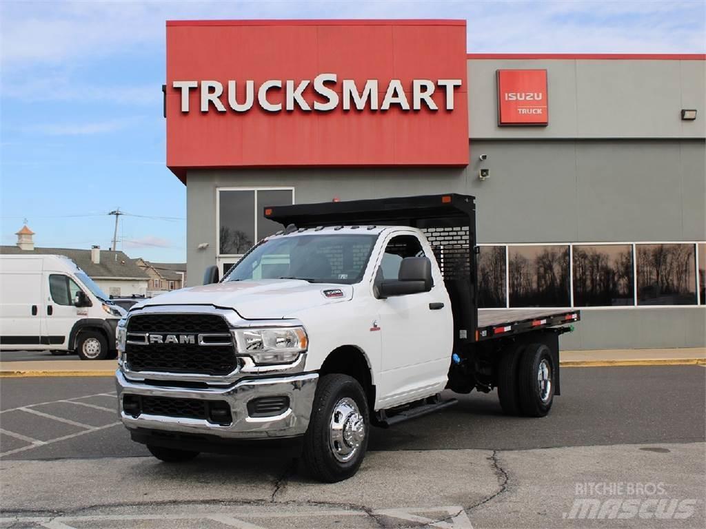 RAM 3500 Plošinové nákladné automobily/nákladné automobily so sklápacími bočnicami