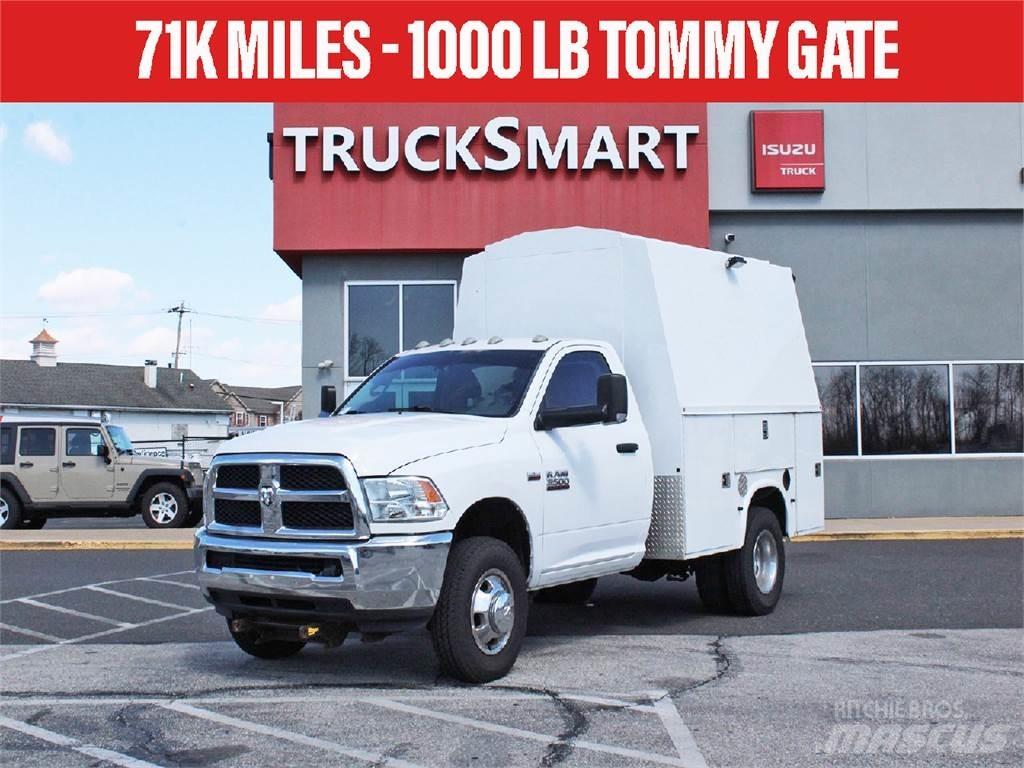 RAM 3500 Komunálne / Multi-úžitkové vozidlá