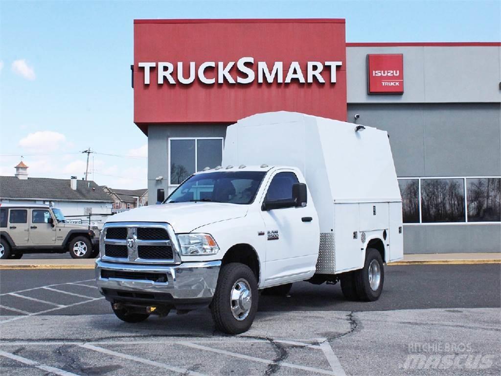RAM 3500 Komunálne / Multi-úžitkové vozidlá