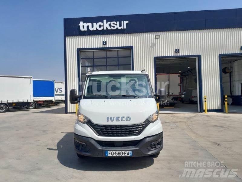Iveco 35C14 Nakladacia/sklápacia bočnica