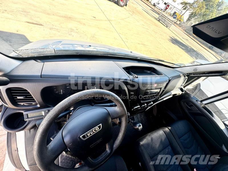 Iveco 72C18 Chladiarenské nákladné vozidlá