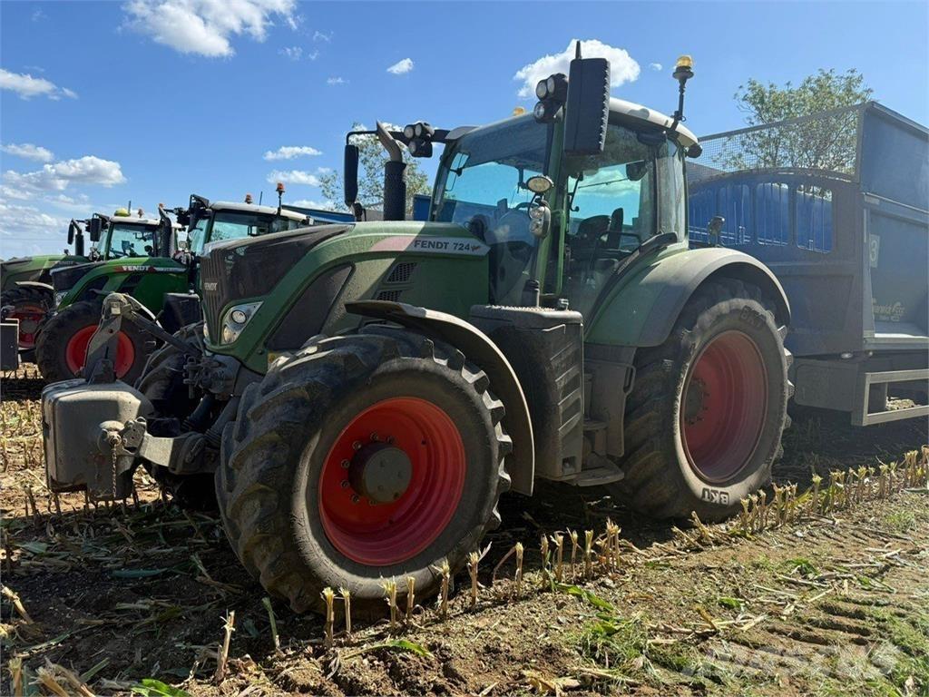 Fendt 724 Traktory