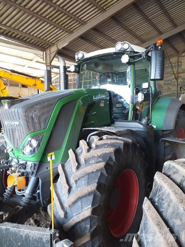 Fendt 824 Traktory