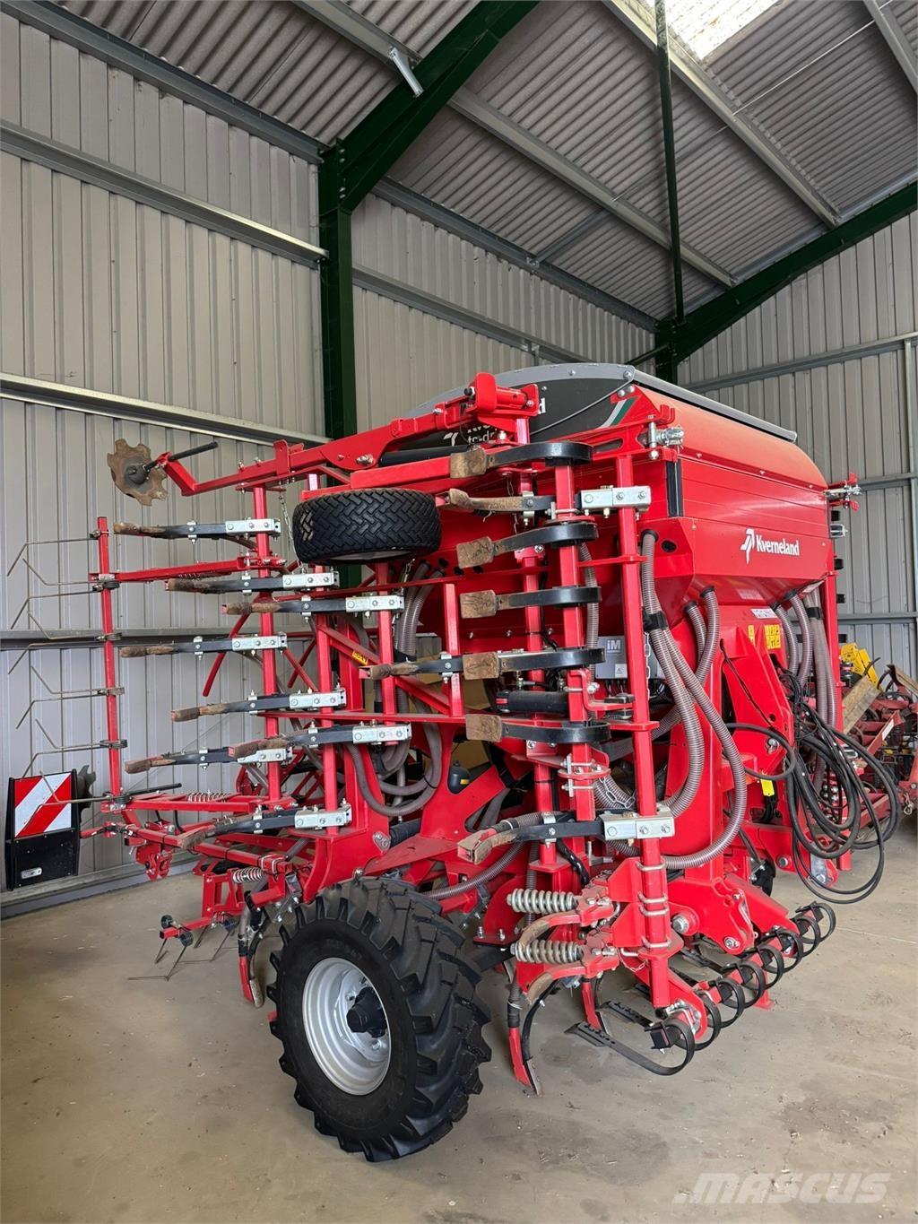 Kverneland 4.8M Ďalšie poľnohospodárske stroje