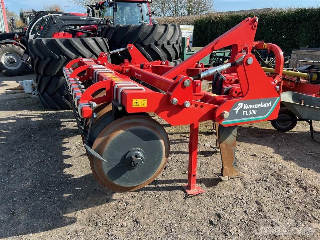 Kverneland FL300 Kultivátory