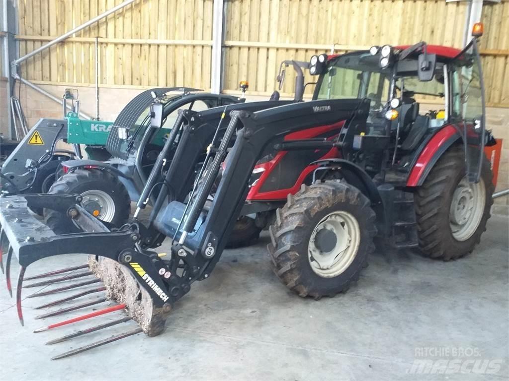 Valtra A115MH4 Traktory