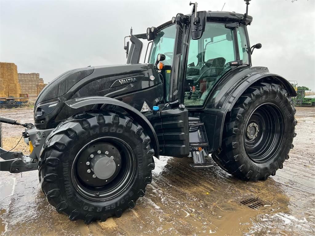 Valtra T174V Traktory
