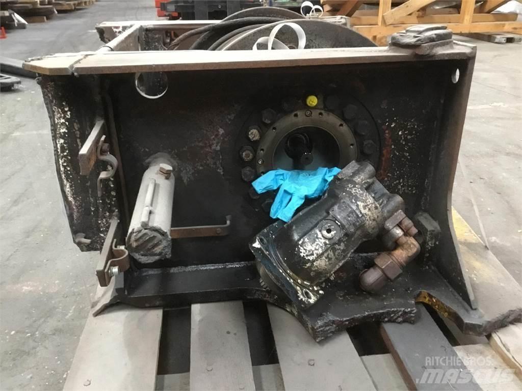 Grove GMK 2035 winch Diely a zariadenia žeriavov