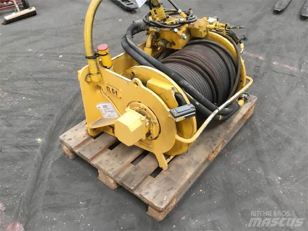 Grove GMK 3055 winch Diely a zariadenia žeriavov