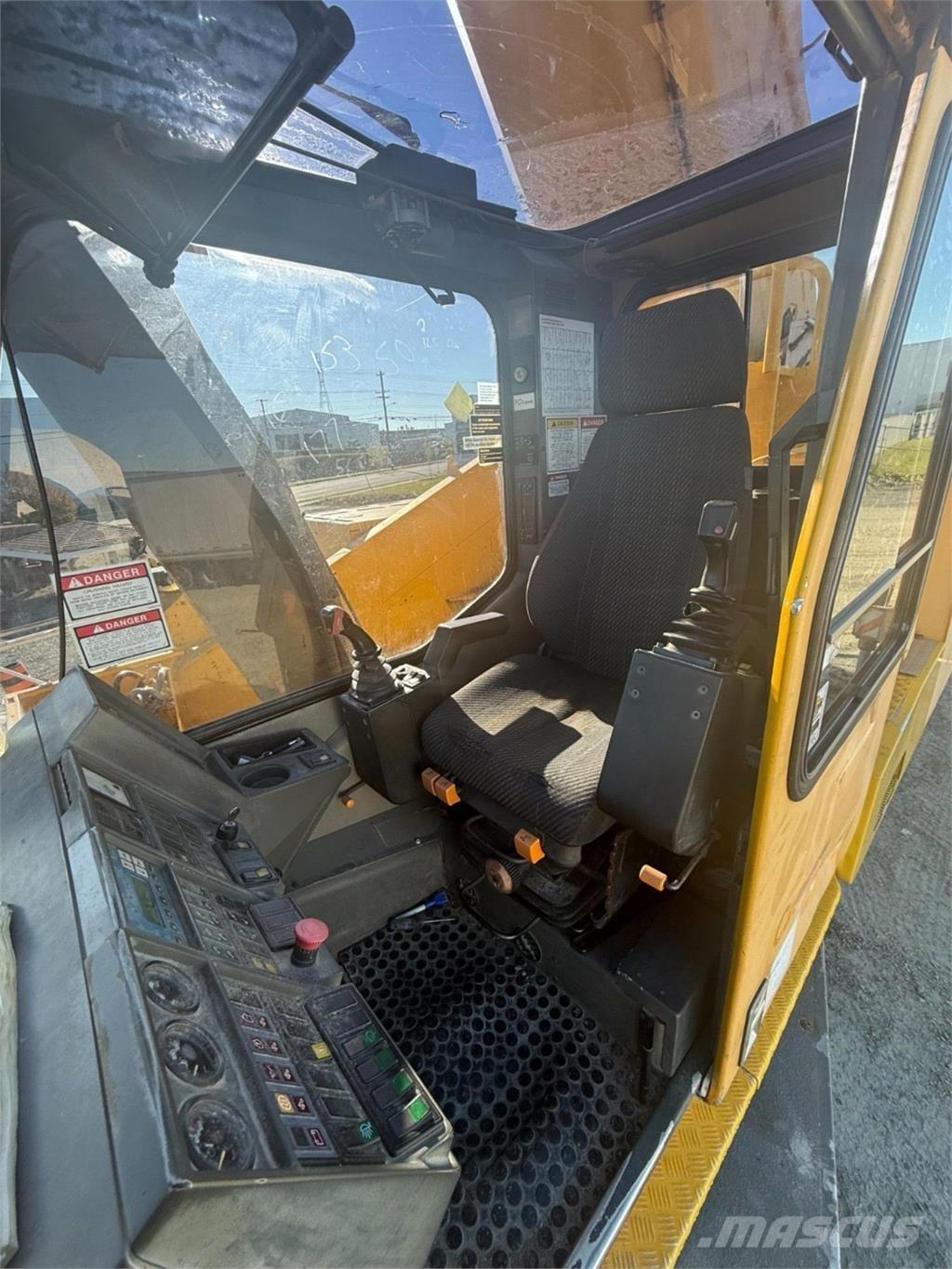 Grove GMK 5200 Univerzálne terénne žeriavy