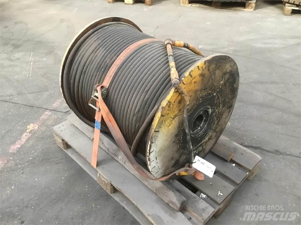 Grove GMK 5200 winch Diely a zariadenia žeriavov