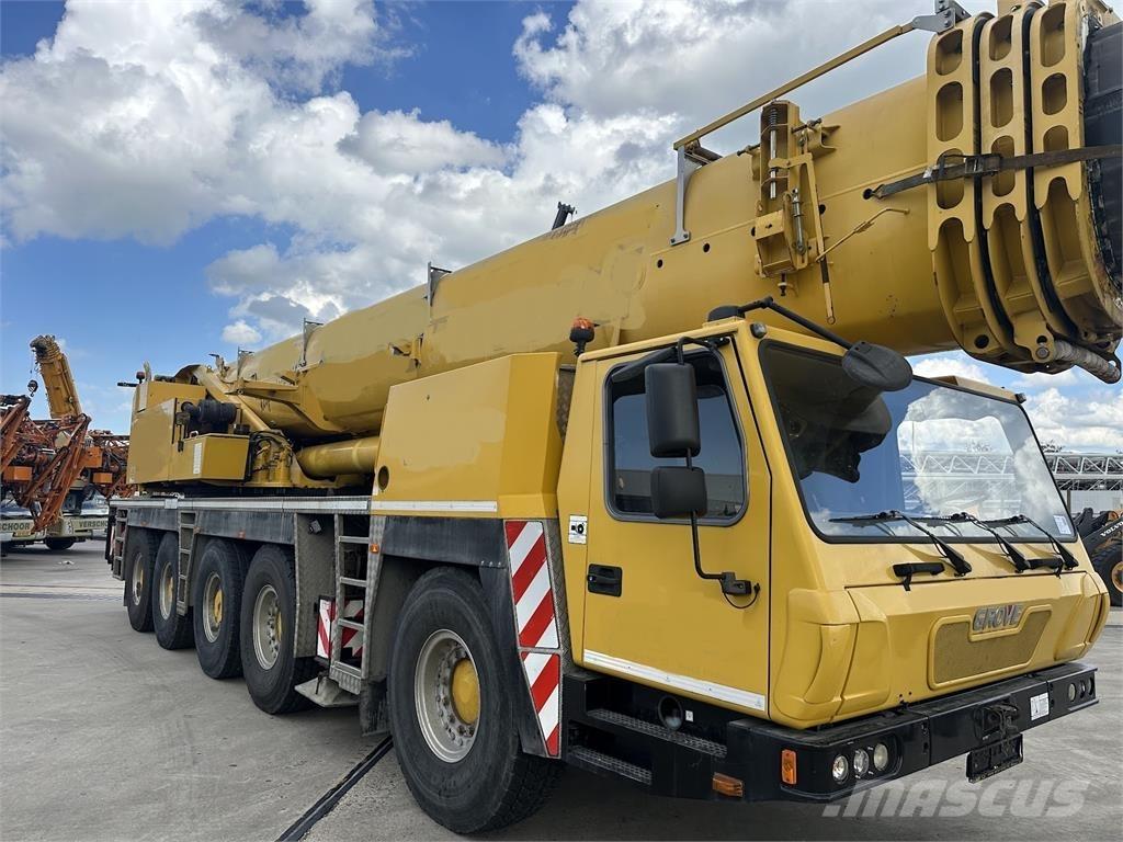 Grove GMK 5220 Univerzálne terénne žeriavy