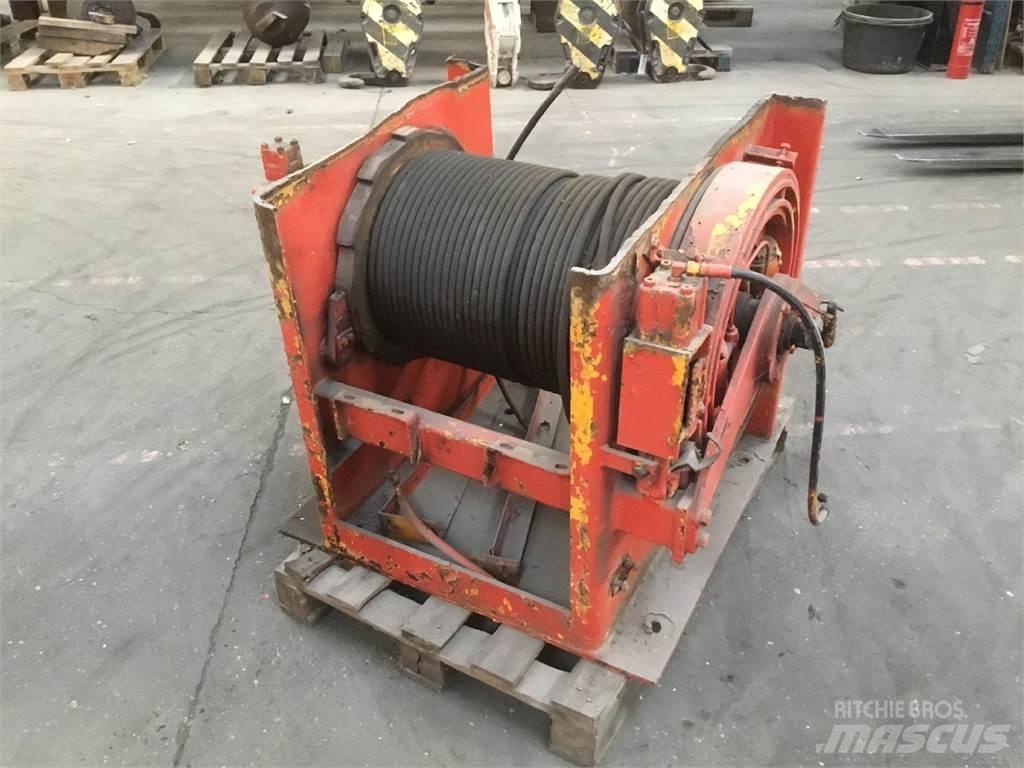 Kato NK 350 winch Diely a zariadenia žeriavov