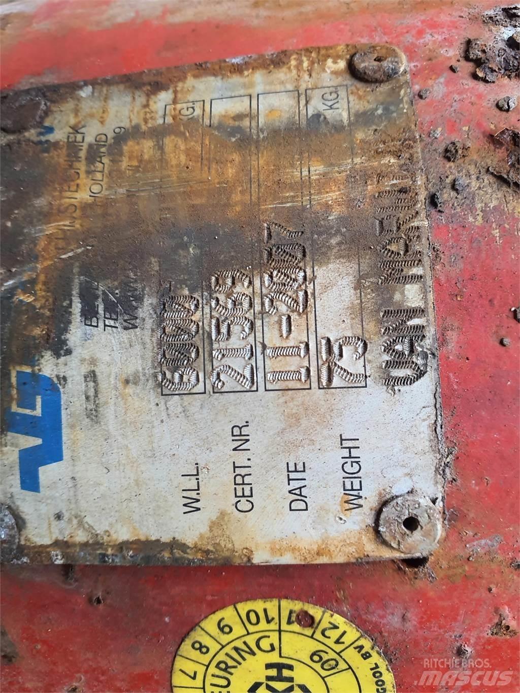 Liebherr Hookball 6T Diely a zariadenia žeriavov