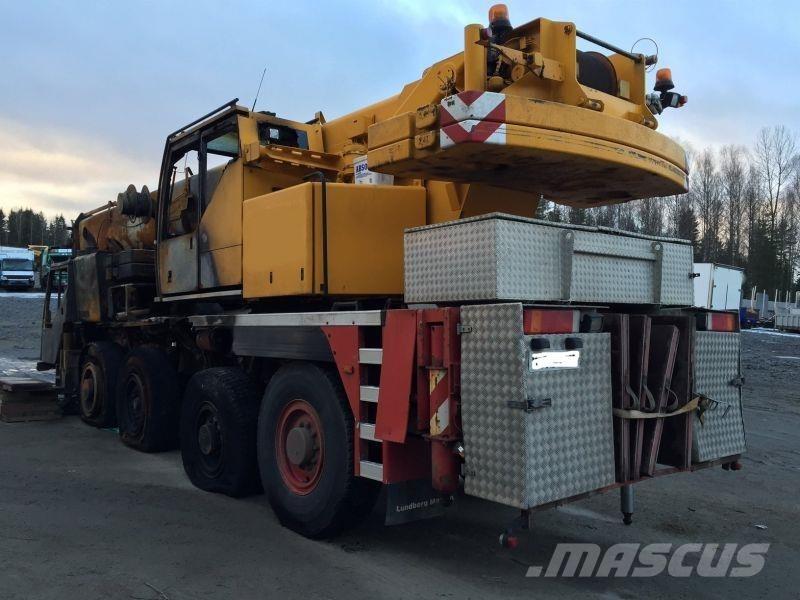 Liebherr LTM 1060-2 Univerzálne terénne žeriavy