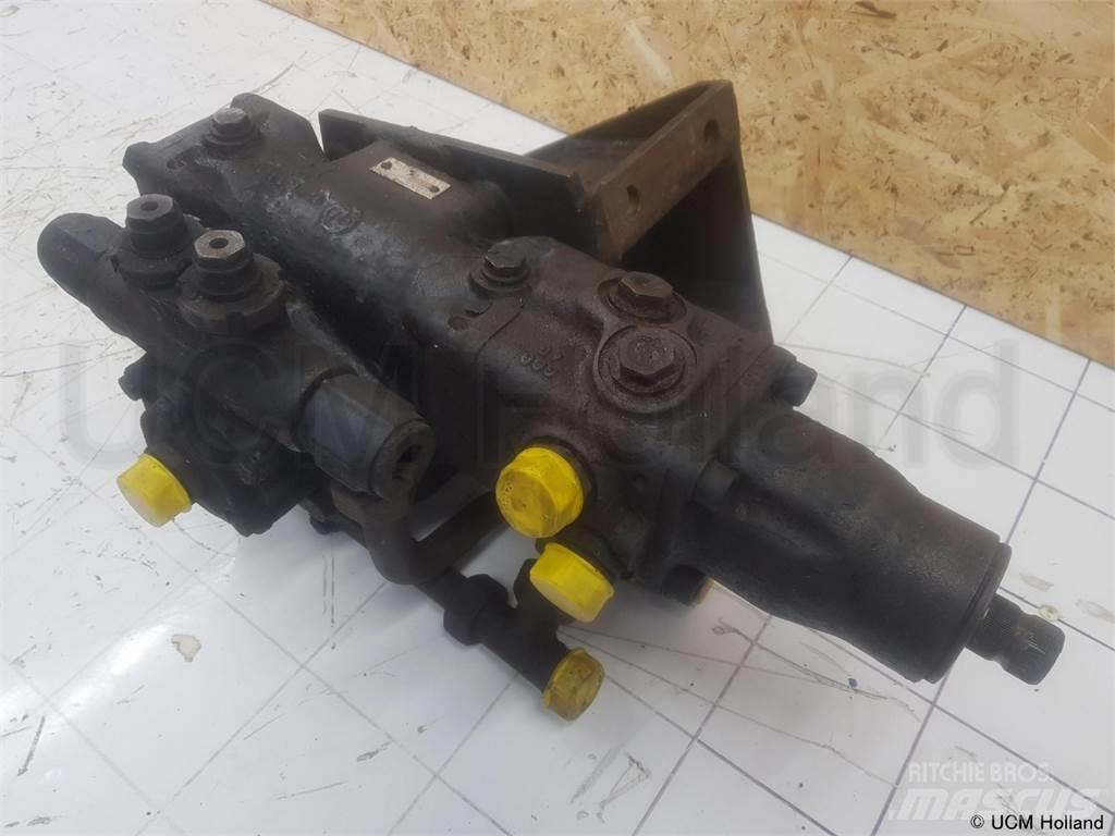  Steering box Diely a zariadenia žeriavov
