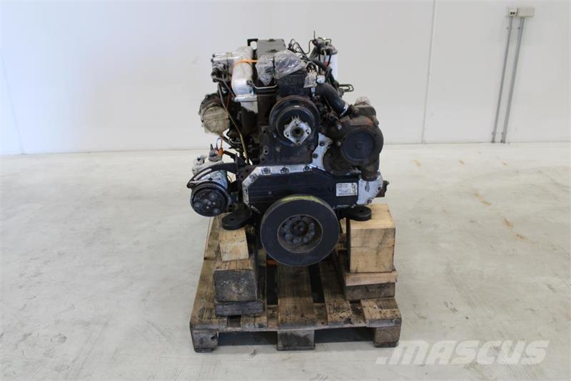 Perkins  Manipulácia s materiálom - ostatné