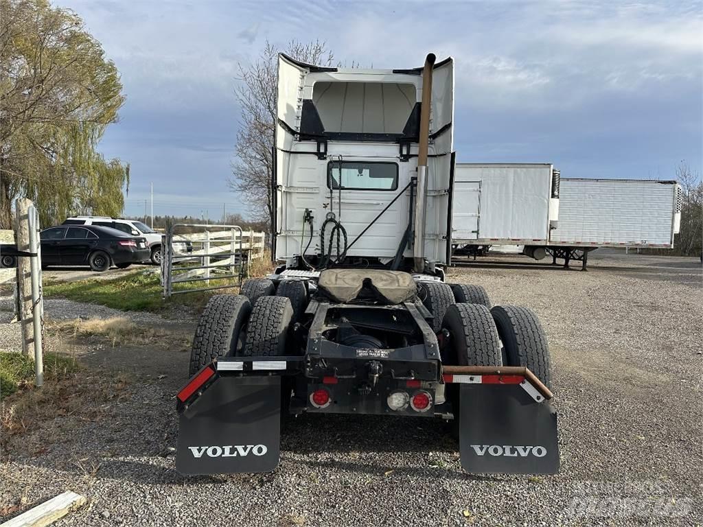 Volvo VNL300 Ťahače