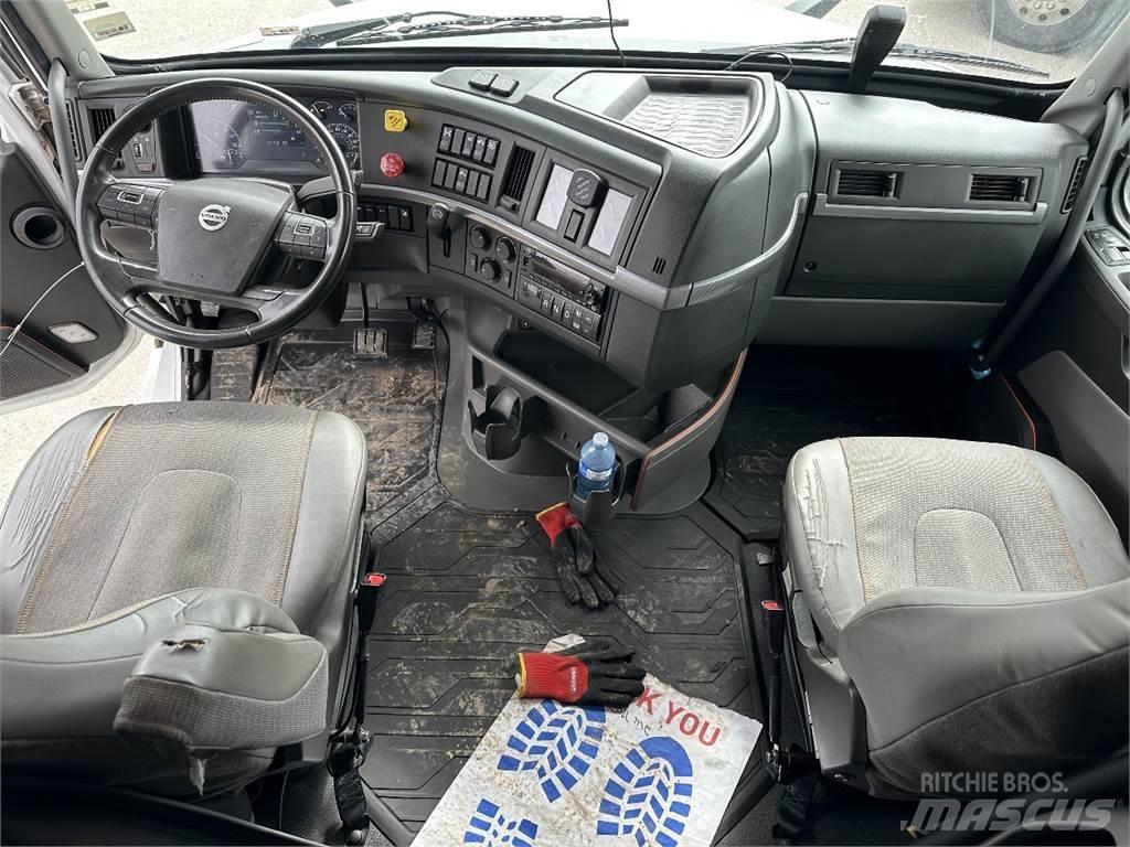 Volvo VNL760 Ťahače