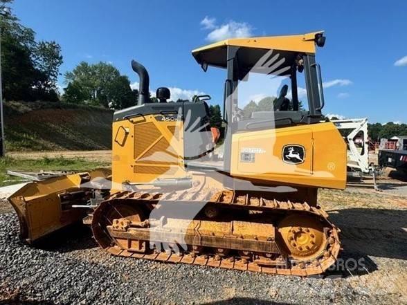 John Deere 450K Pásové dozéry