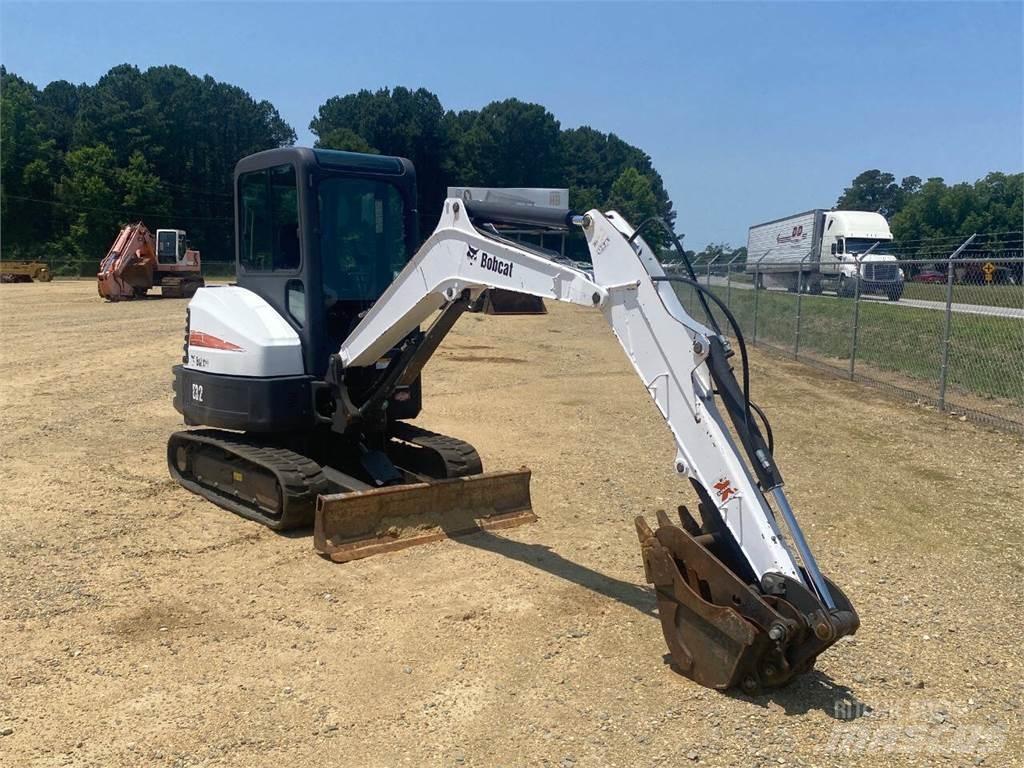 Bobcat E32 Stavebníctvo - ostatné
