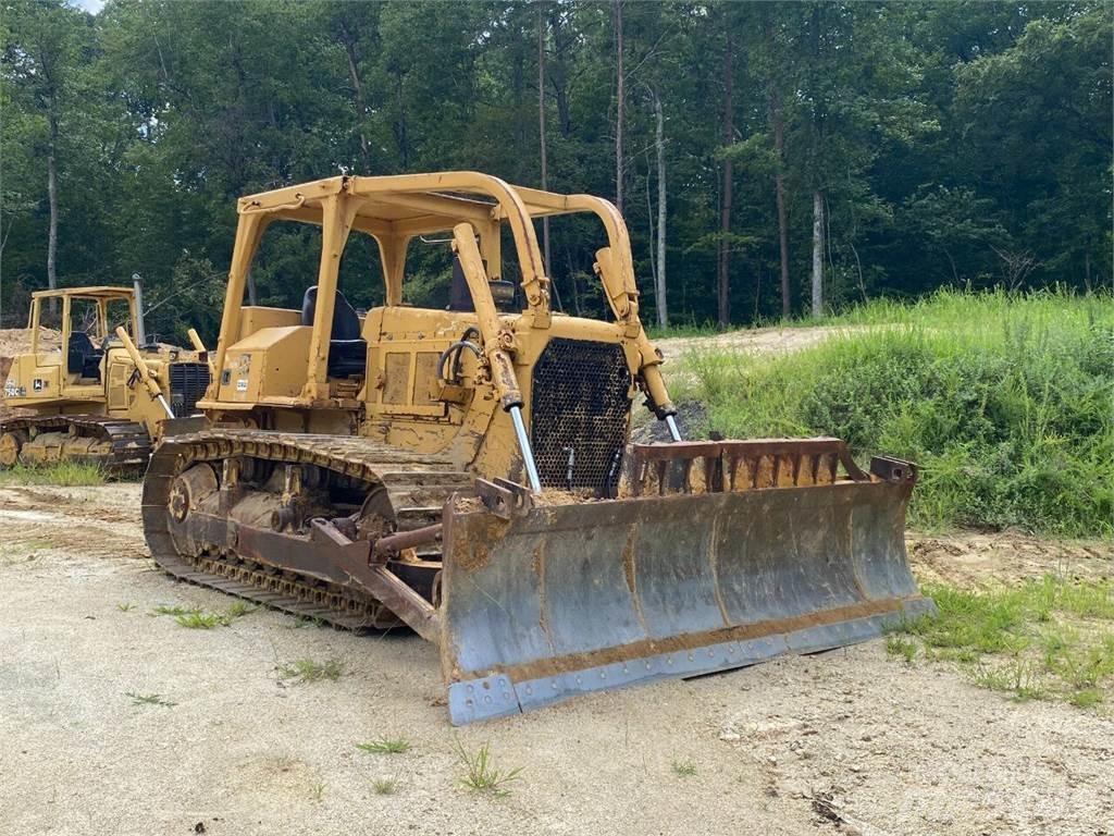 CAT D6D Stavebníctvo - ostatné