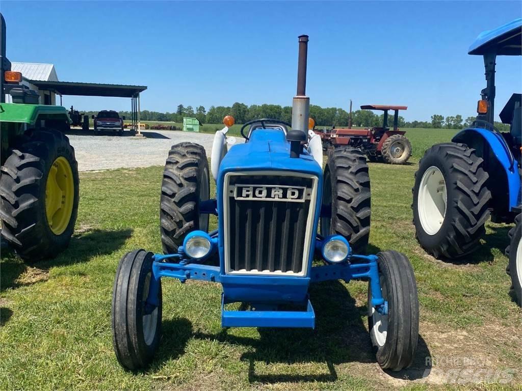 Ford 3600 Stavebníctvo - ostatné
