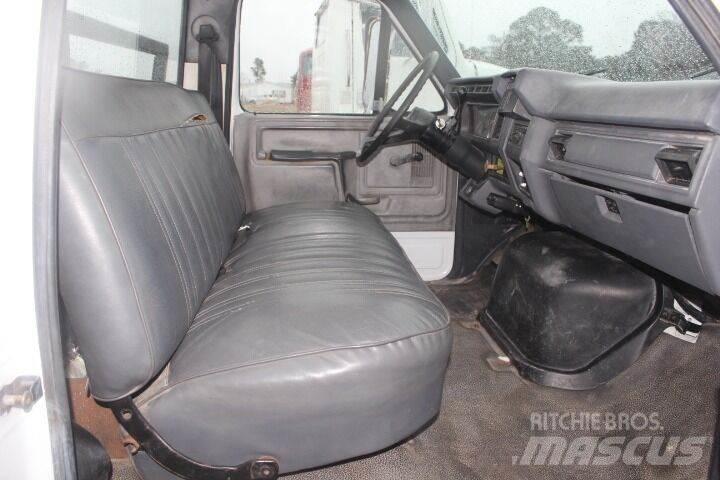 Ford F-600 Stavebníctvo - ostatné