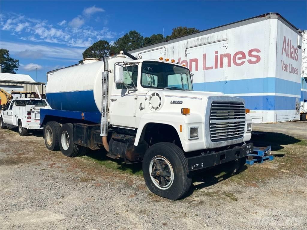 Ford L8000 Stavebníctvo - ostatné