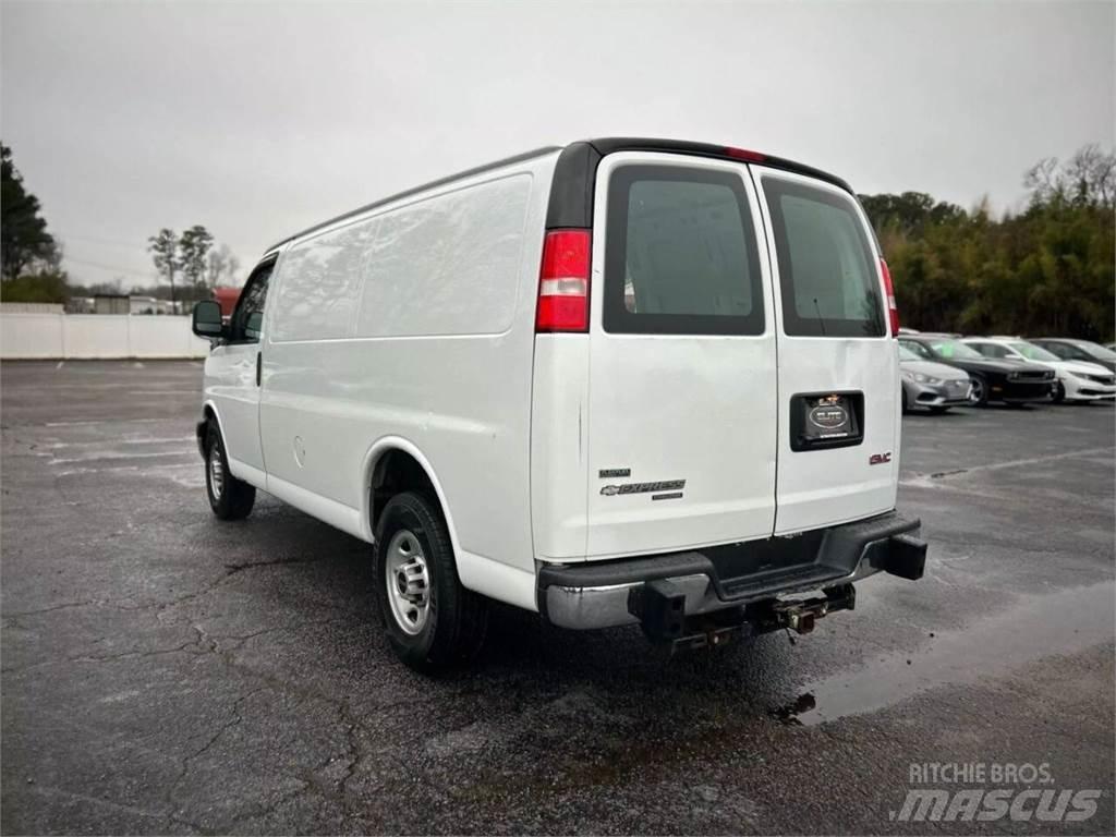 GMC Savana Stavebníctvo - ostatné