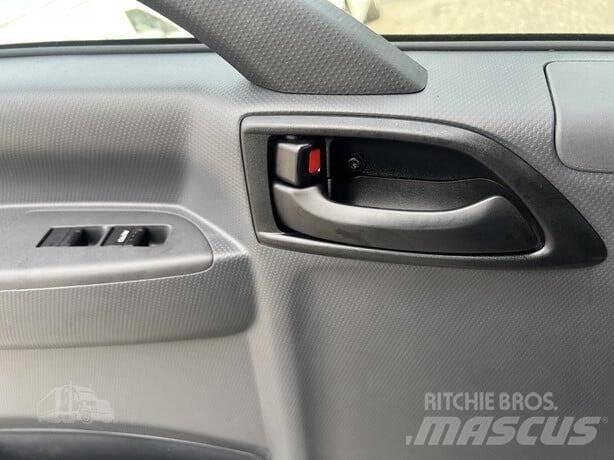 Isuzu NRR Stavebníctvo - ostatné