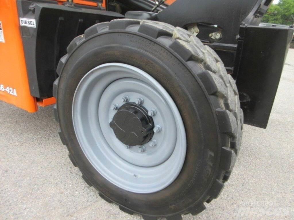 JLG G6-42A Stavebníctvo - ostatné