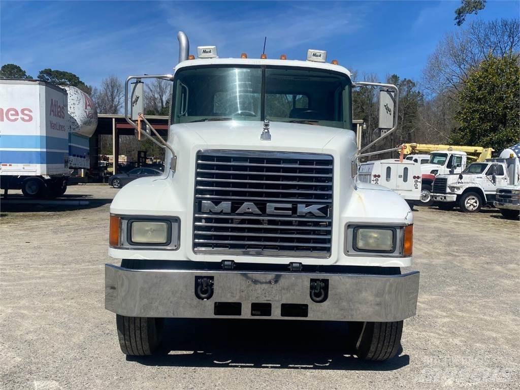 Mack CH613 Stavebníctvo - ostatné